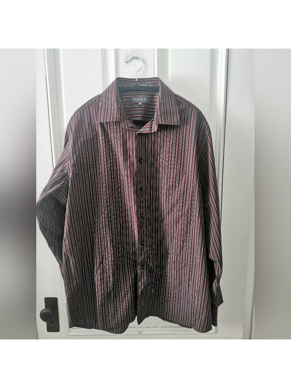 Mens Mantles Burgundy Career Muticolored  Striped Dress Shirt. Size 17.5 34/35
